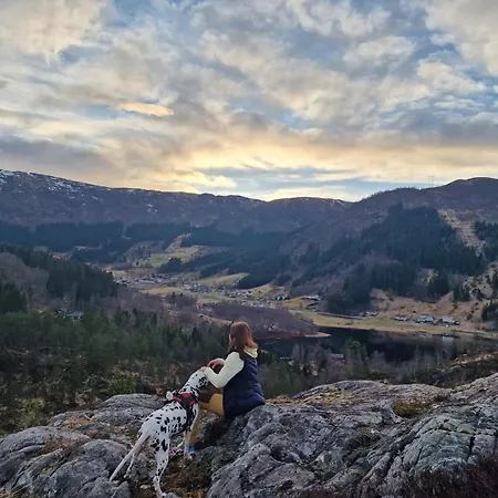 Ks Modern & Cozy Flat 20 Min From Centre