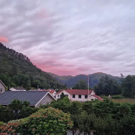 Ks Modern & Cozy Flat 20 Min From Centre Apartament *