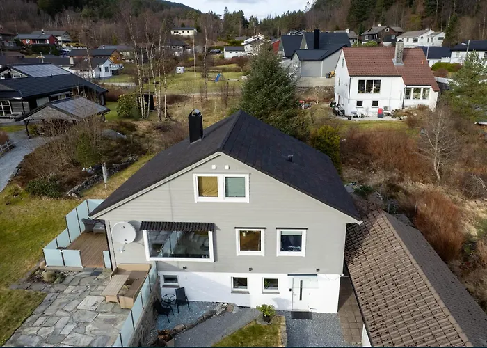 Appartement Ks Modern & Cozy Flat 20 Min From Centre Bergen