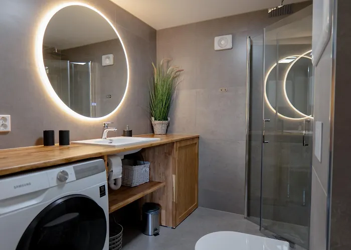 Ks Modern & Cozy Flat 20 Min From Centre